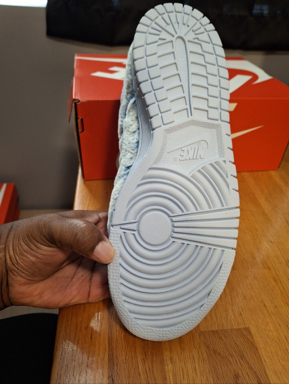 Nike Dunk Low ( BG) Abominable Snowman NIB - Picture 13 of 16